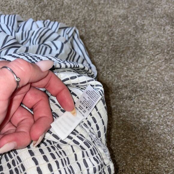 Lascana Tie Front Culotte Jumpsuit wide leg strapless wuite blue Romper SZ 4 - Picture 6 of 12